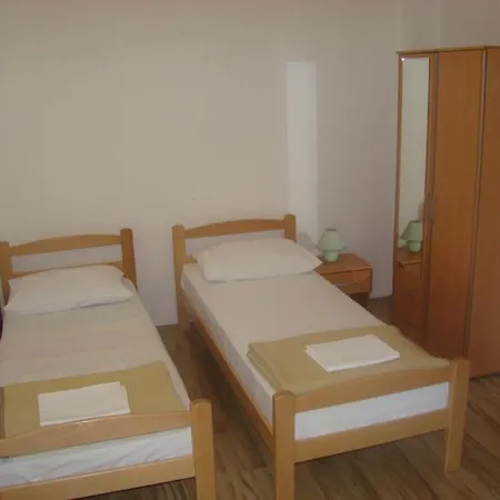 Bed & Breakfast Nika Makarska